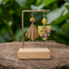 Boucles d'oreilles washi - Modèle "Mokuren" - Jaune, orange, bleu.