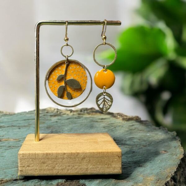 Boucles d'oreilles collection « Les Audacieuses » - Modèle "buruberu" - Jaune moutarde
