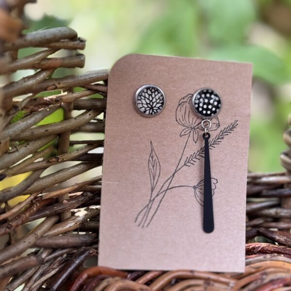 Boucles d'oreilles asymétriques - Collection  Les rebelles -
